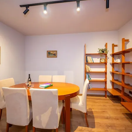 Appartamento Blloku Unique 3 Tirana