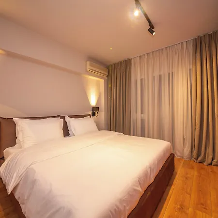 Blloku Unique 3 アパート