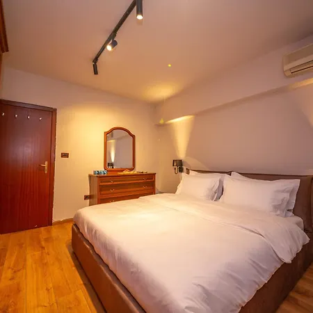 Blloku Unique 3 Daire