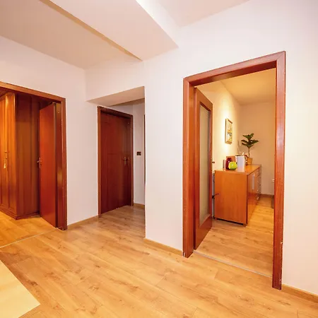 Appartamento Blloku Unique 3 Tirana